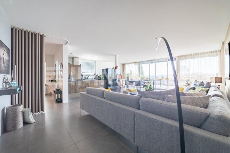 Genügend Platz - 4.5 pièces Appartement avec terrasse a Gampelen