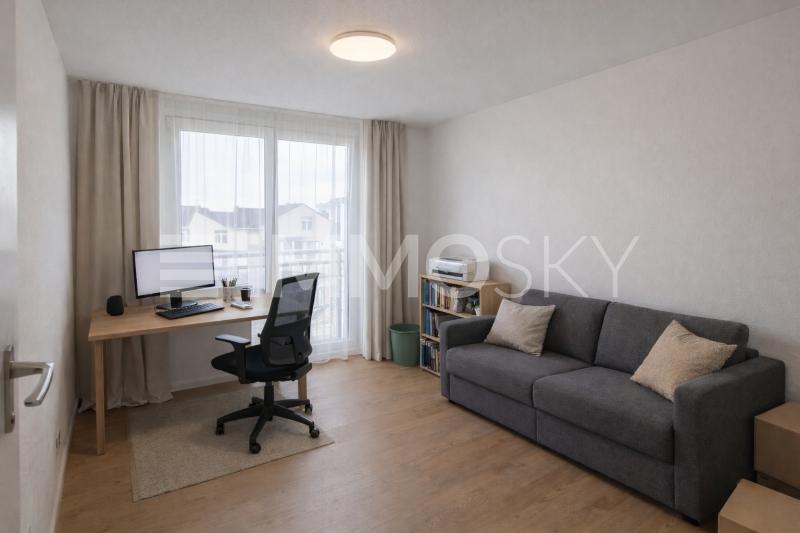 Flexibler Raum für Arbeiten und Wohnen - 5 pièces Appartement a Samstagern