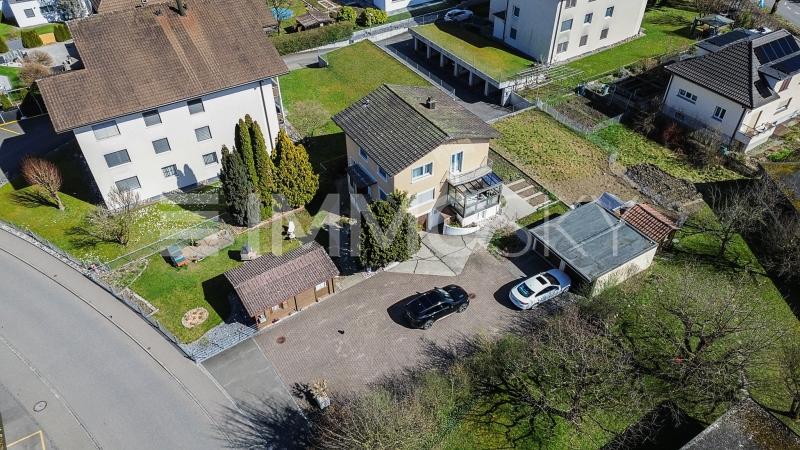 Grosses Grundstück inkl. - 5.5 Zimmer Haus in Gränichen