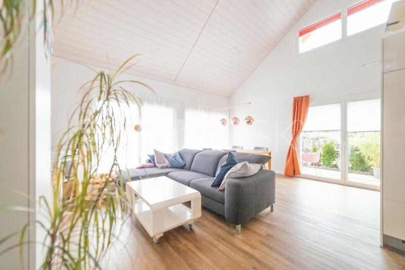 Geräumiges Wohnzimmer - 2.5 pièces Maison individuelle a Kirchdorf BE