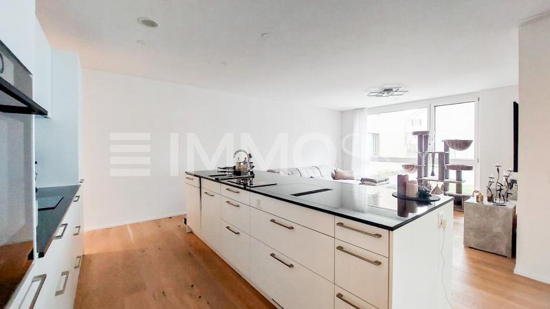 Viel Platz in der offenen Küche - 3.5 pièces Appartement a Muri AG