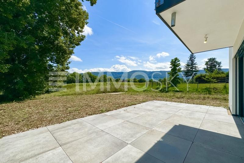 Terrasse et jardin sans vis-à-vis - 5.5 Zimmer Einfamilienhaus in Courtételle