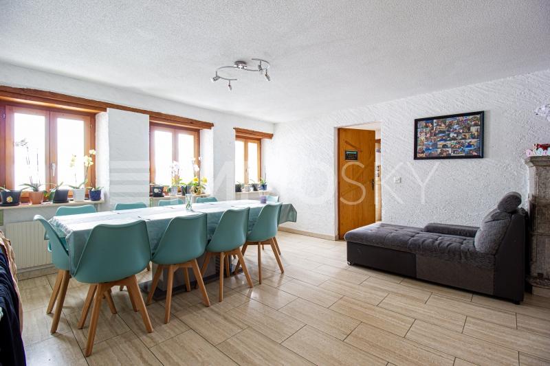 Salle à manger du 3.5pcs - 8 stanze Casa plurifamiliare a Miège