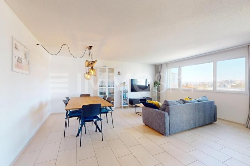 Séjour lumineux - 4.5 pièces Appartement a Fribourg