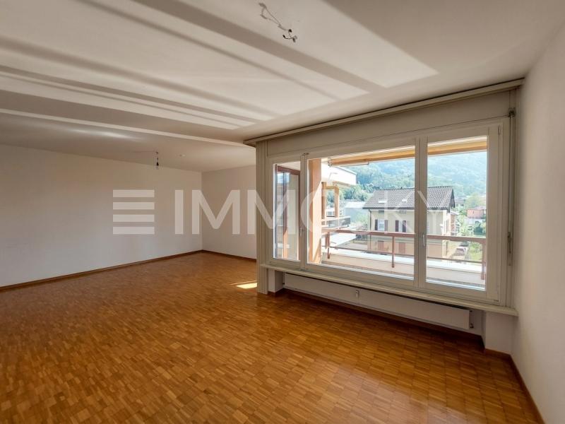 Luminoso living - 4.5 rooms Flat in Giubiasco