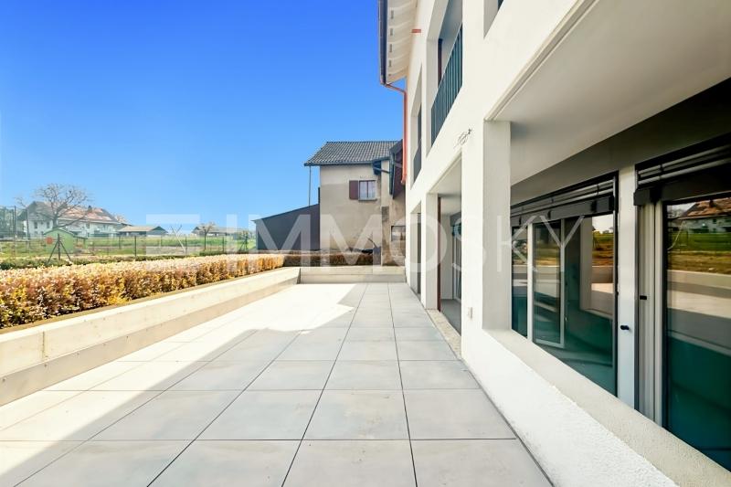 Somptueuse terrasse avec vue sur la campagne - 4.5 stanze Padiglione a Sullens