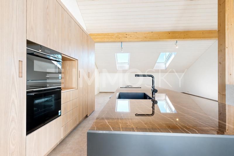 Somptueuse cuisine - 4.5 Zimmer Maisonette in Sullens