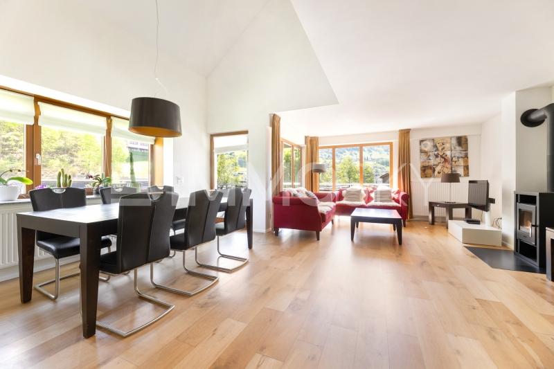 Leben in fliessenden Übergängen - 4.5 Zimmer Maisonette in Unterterzen