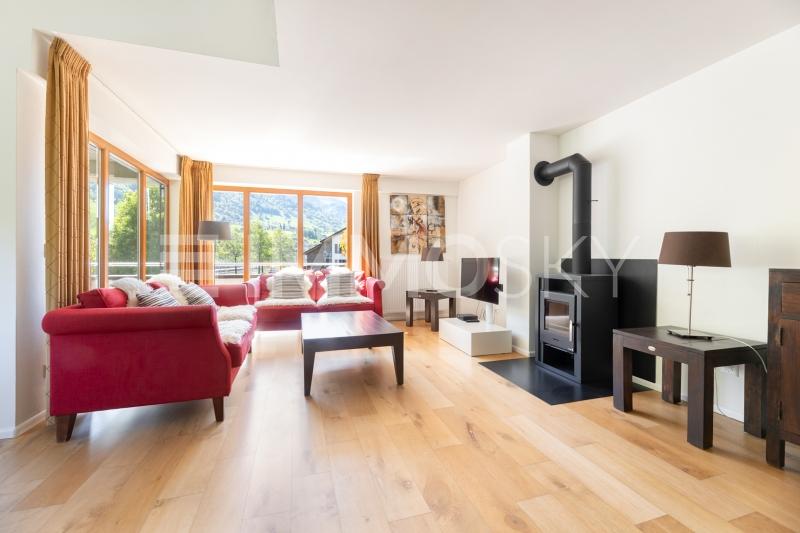 Ein Wohnbereich voller Licht, Wärme und Weite - 4.5 stanze Duplex a Unterterzen