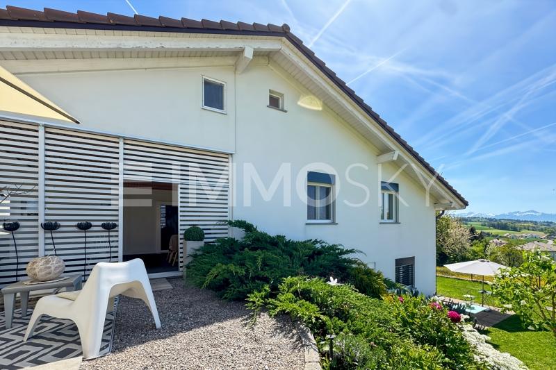 Superbe maison - 4.5 pièces Maison mitoyenne d'angle a Ursy