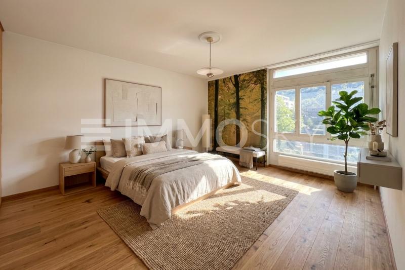 Helles Schlafzimmer mit wohnlicher Atmosphäre - 5.5 pièces Appartement en attique a Ittigen