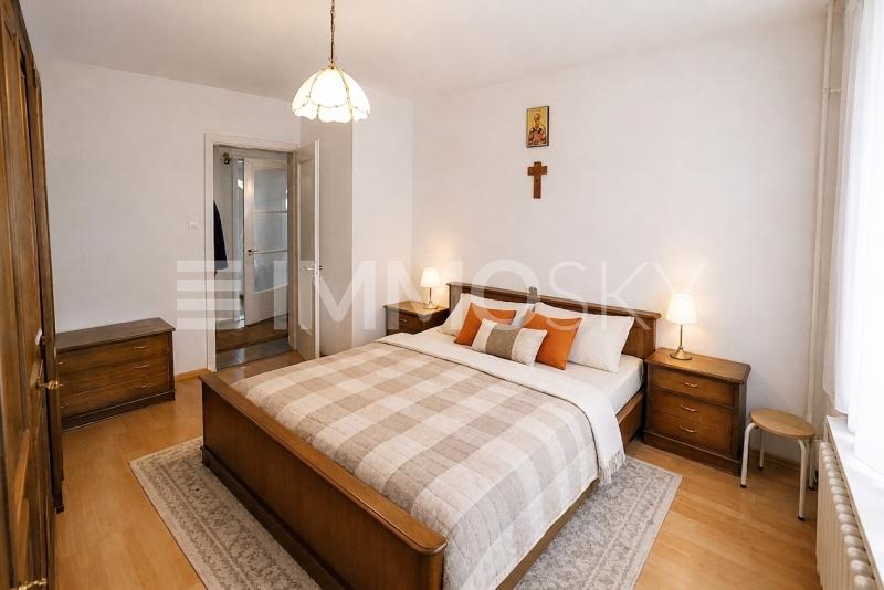 Hauptschlafzimmer für ruhige Nächte - 6.5 pièces Maison individuelle a Aarau
