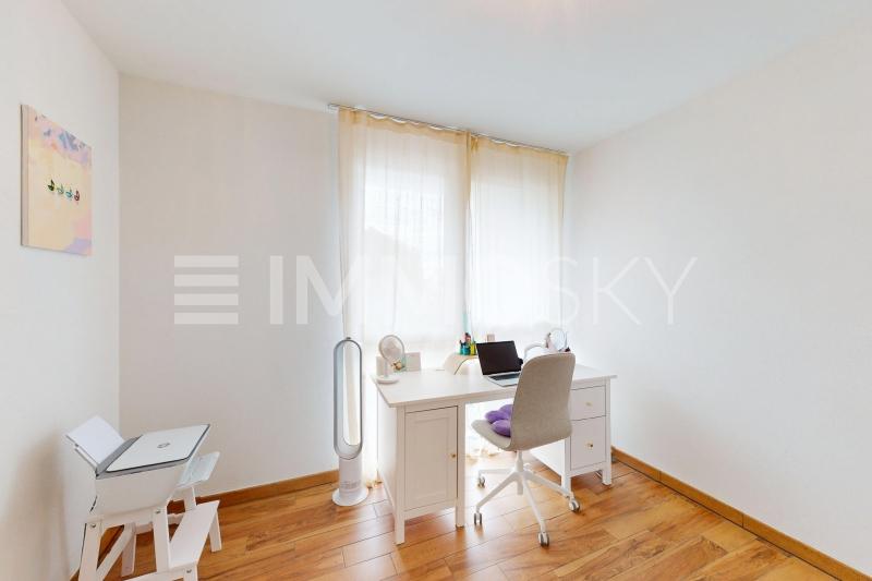 Chambre aménagée en bureau - 4.5 pièces Appartement en rez-de-chaussée a St Prex