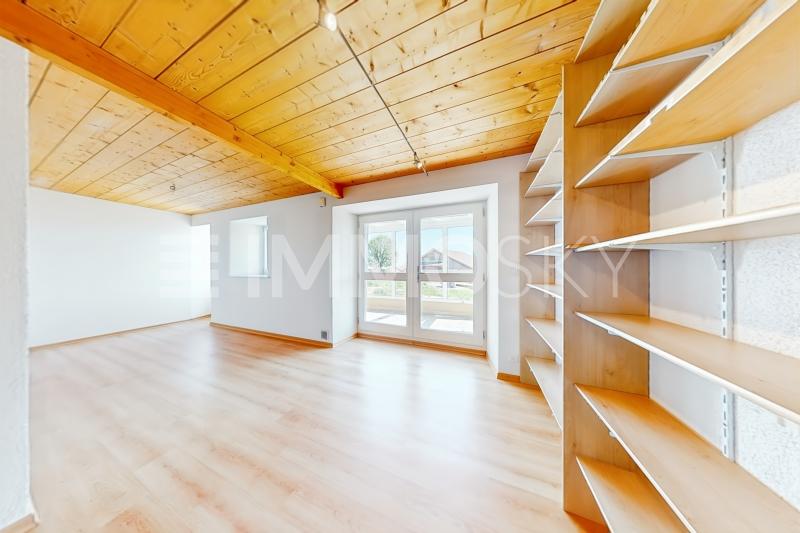 Bel espace lumineux - 3.5 pièces Maison mitoyenne d'angle a Mauborget