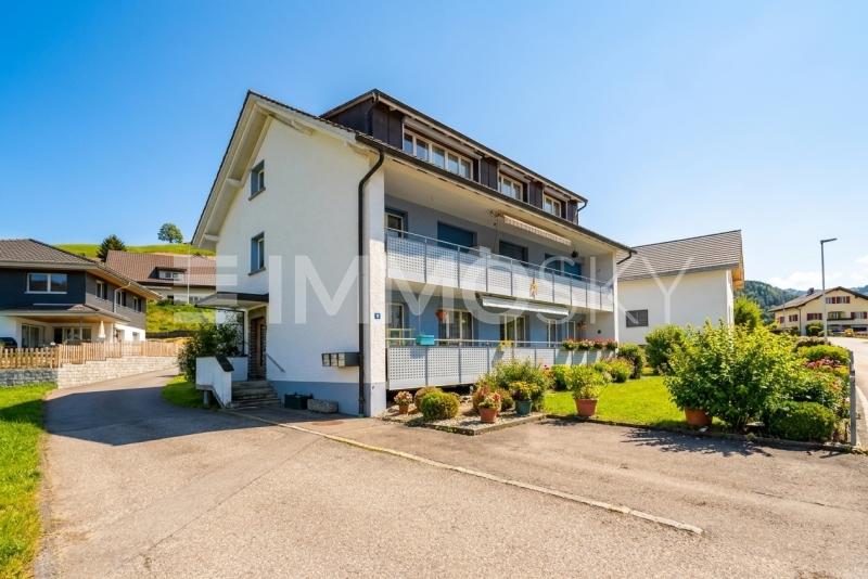 Stabile und attraktive Rendite - 12.5 pièces Immeuble d'habitation a Plasselb
