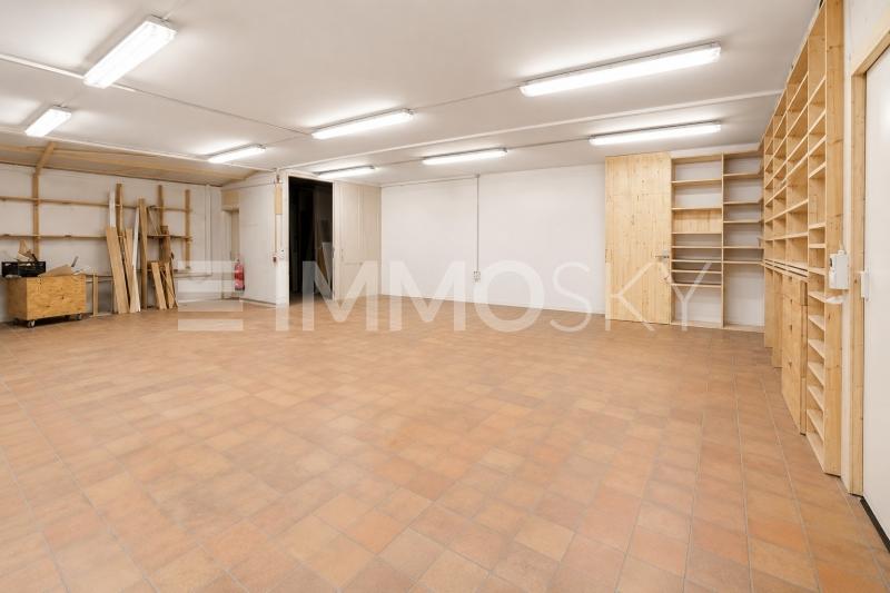 Flexible Business Area - 3 stanze Negozio a Basel