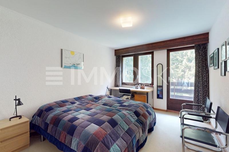 Grande chambre parentale - 3.5 pièces Appartement a Crans Montana