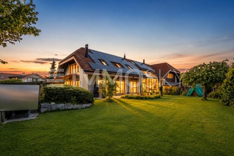 Ihr neues Paradies - 11 pièces Maison bifamiliale a Iffwil