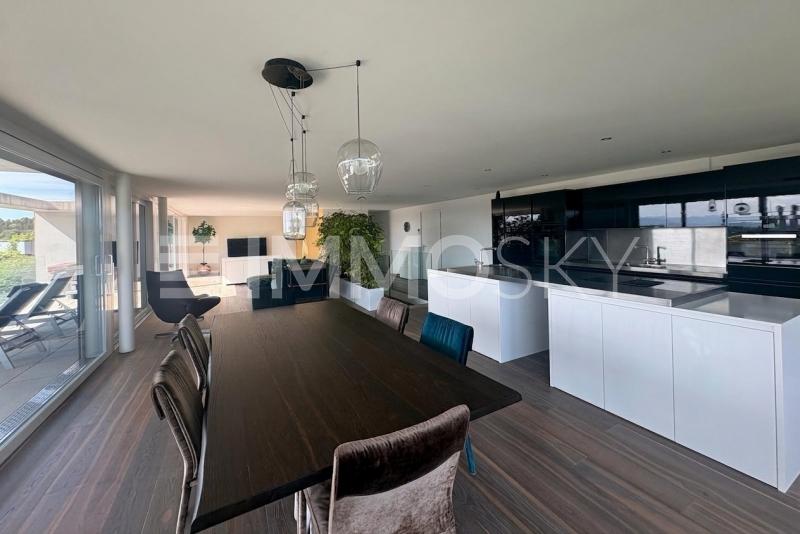Genügend Platz  - 6.5 pièces Appartement avec terrasse a Gümmenen
