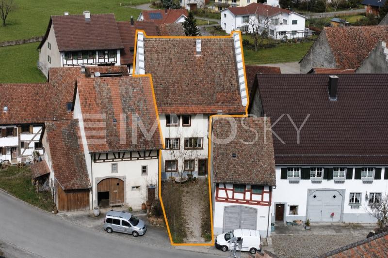 Übersicht der Liegenschaft - 17.5 stanze Casa unifamiliare a Gächlingen