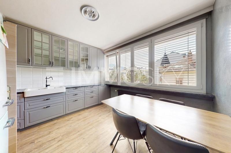 Cuisine moderne - 4.5 pièces Appartement a Sion