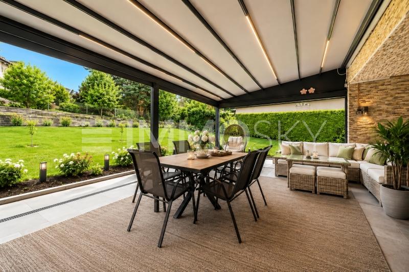 Pergola pour vos soirées d'été - 7 pièces Villa a Cugy VD