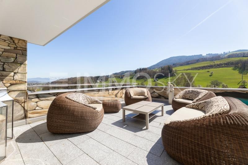 Terrasse mit traumhafter Seesicht - 6.5 pièces Appartement avec terrasse a Wilen b. Wollerau