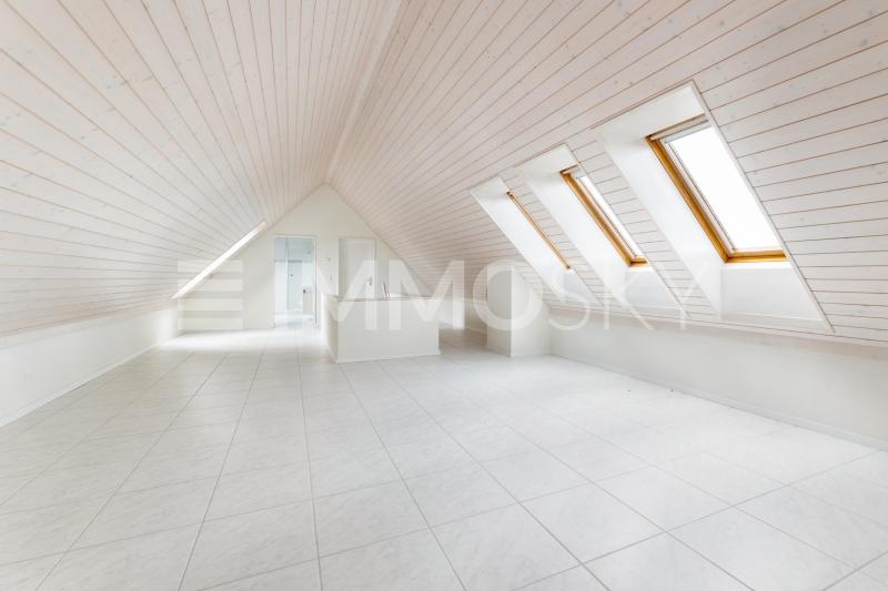 WG 160 m2: Raumwunder mit durchdachtem Wohnkomfort - 9 pièces Appartement en attique a Opfikon