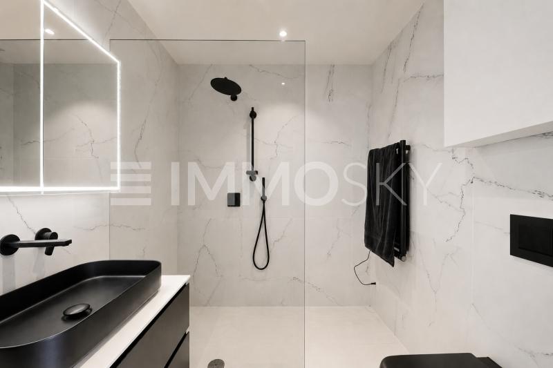 Salle de douche moderne - 3.5 pièces Appartement en rez-de-chaussée a Ecublens VD