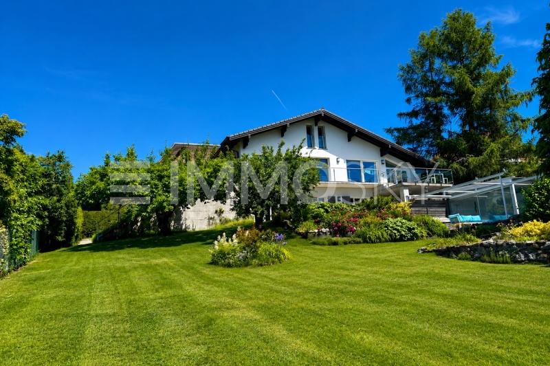 Maison individuelle avec belle parcelle - 6.5 pièces Maison individuelle a Arzier