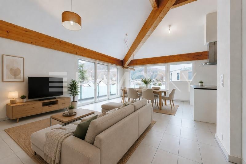 Pièce à vivre lumineuse - Home Staging - 4.5 pièces Appartement a Aigle