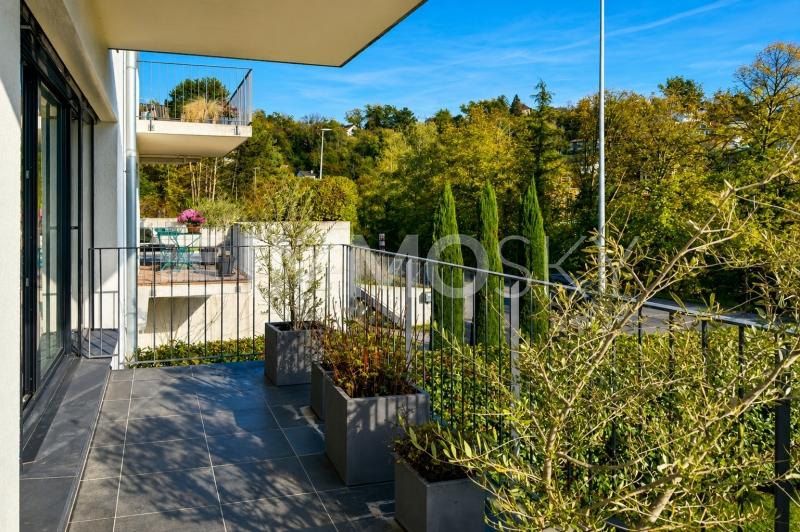 Agréable terrasse - 5.5 stanze Casa a schiera angolo a Pully