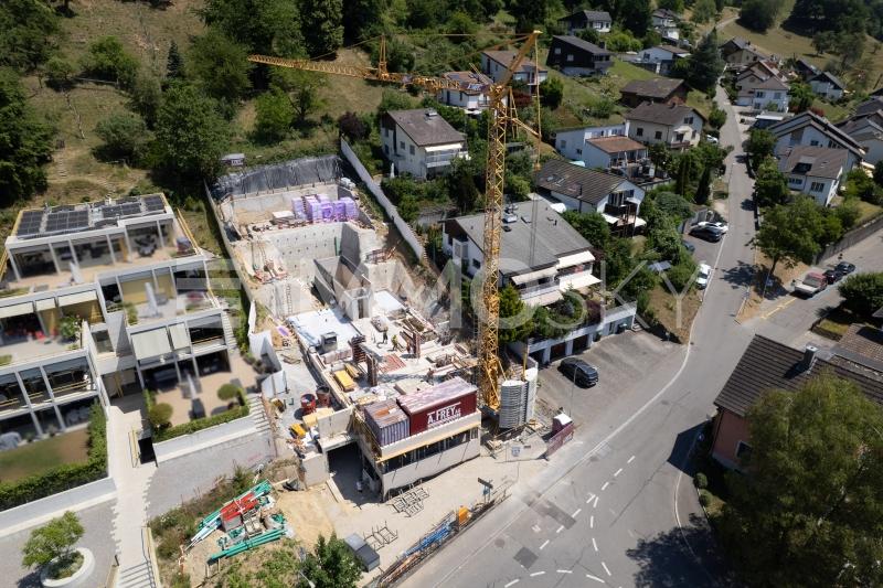 Der Boden der letzten verfügbaren Einheit steht bereits - 4.5 pièces Appartement a Wettingen