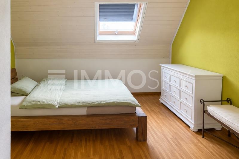 Geräumiges Schlafzimmer - 5.5 pièces Duplex a Seedorf BE