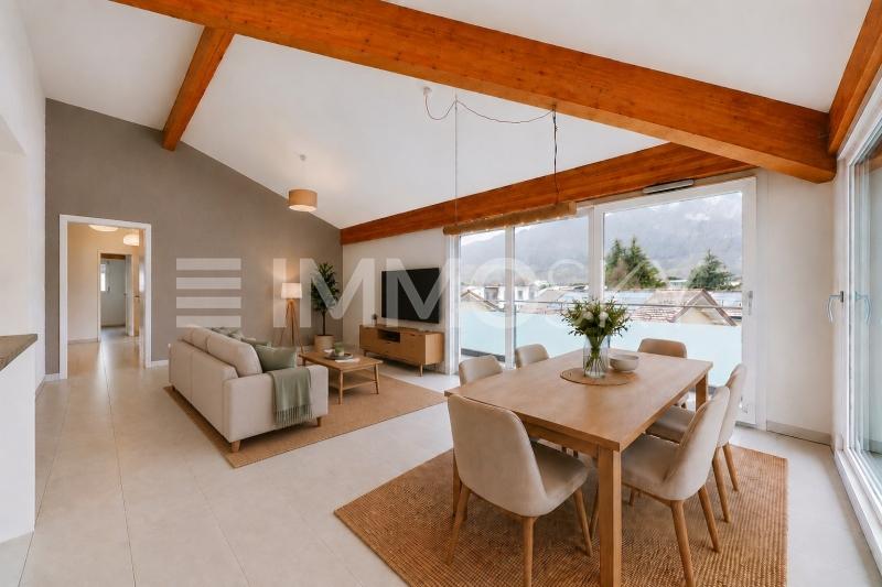 Pièce à vivre avec balcon - Home Staging - 4.5 pièces Appartement a Aigle