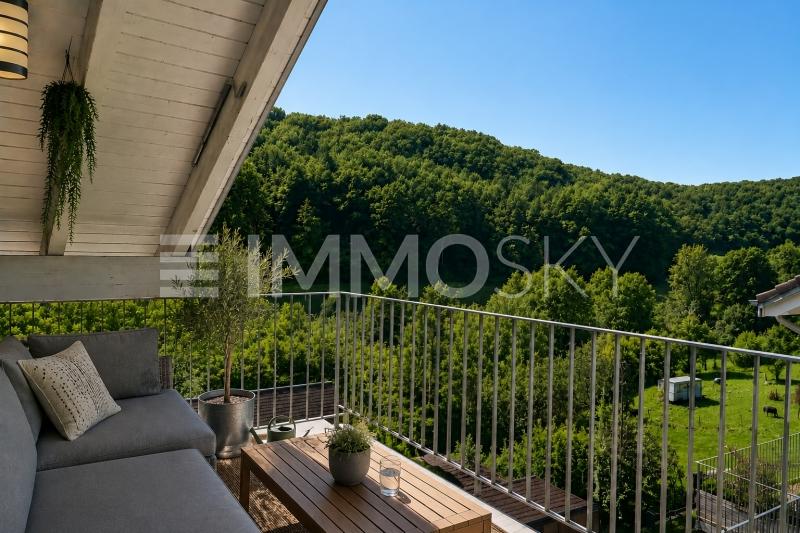 Balcon avec vue sur la forêt - 4.5 pièces Appartement a Croy