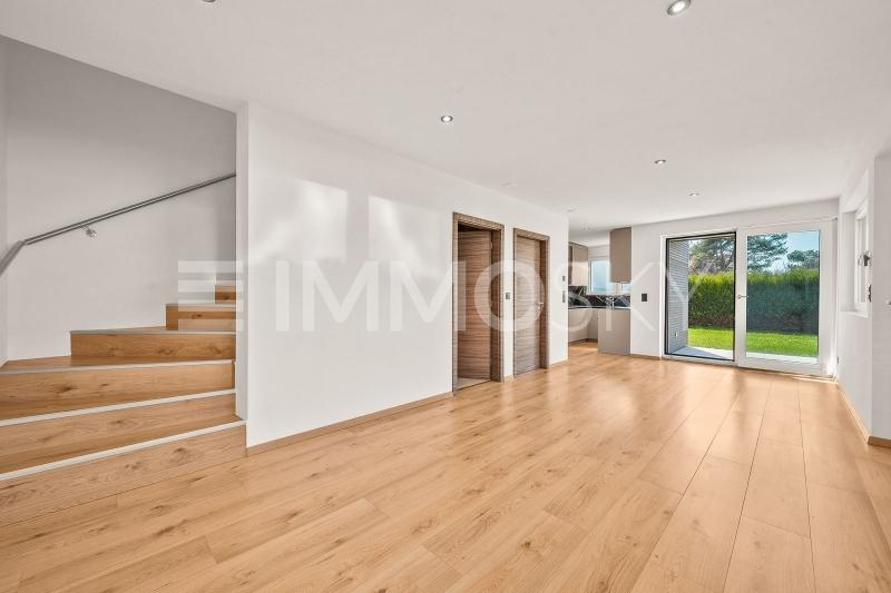 Magnifique appartement indépendant avec terrasse - 9.5 pièces Villa a Sullens