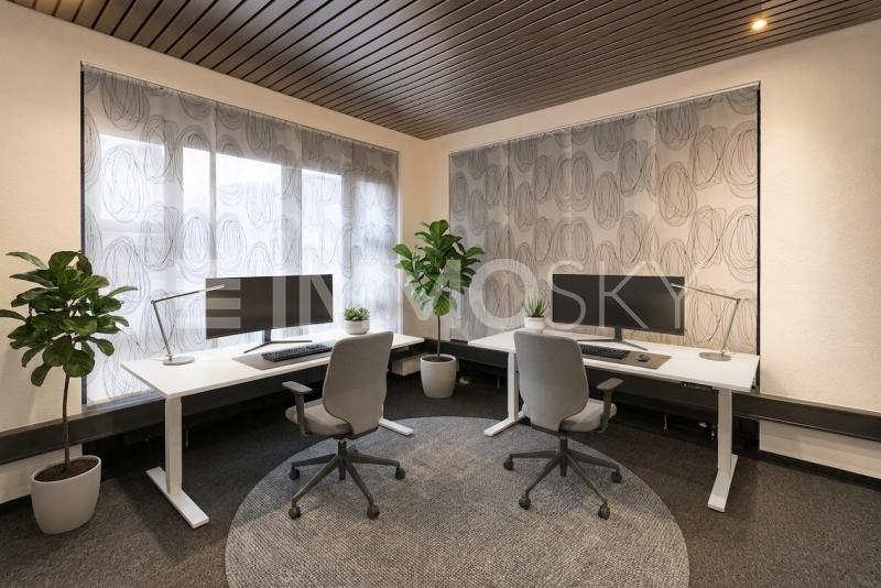 Virtuell: Büro mit grossen Fensterfronten - 7.5 Zimmer Gewerbehaus in Flawil