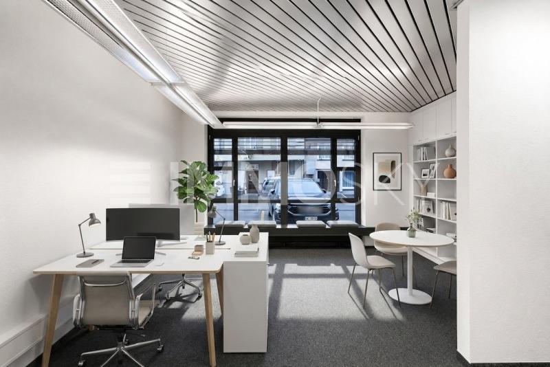 Virtuell: Arbeitsplatz hinter dem Empfangstresen - 7.5 Zimmer Gewerbehaus in Flawil