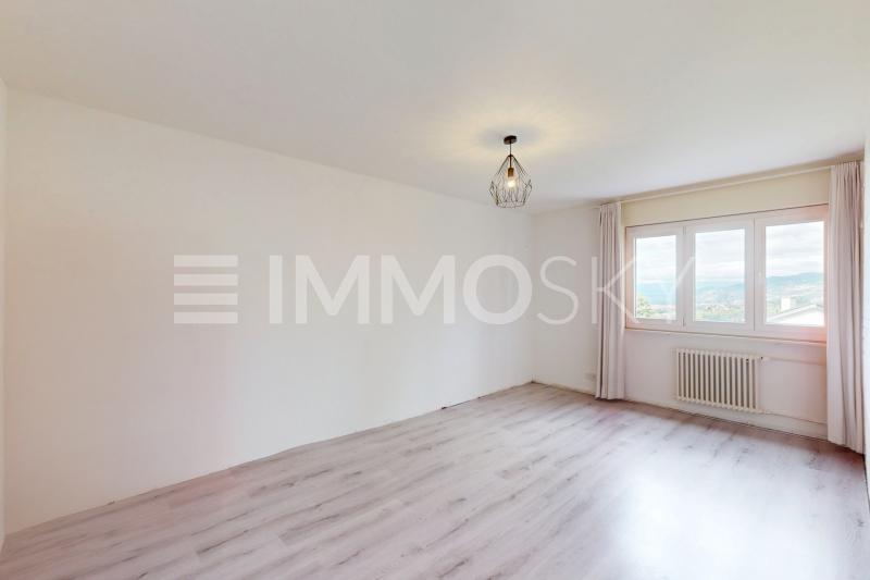 Chambre lumineuse - 3.5 Zimmer Etagenwohnung in Chernex
