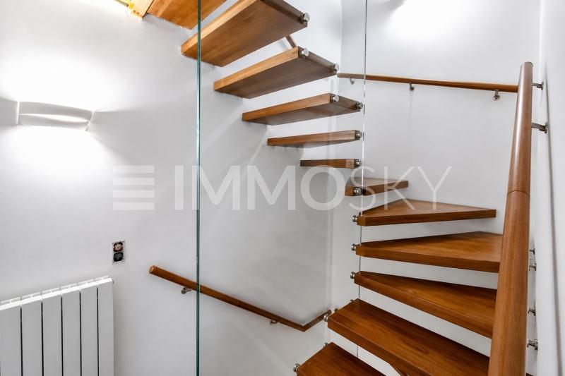 Moderna scala interna - 3.5 pièces Maison mitoyenne a Biasca