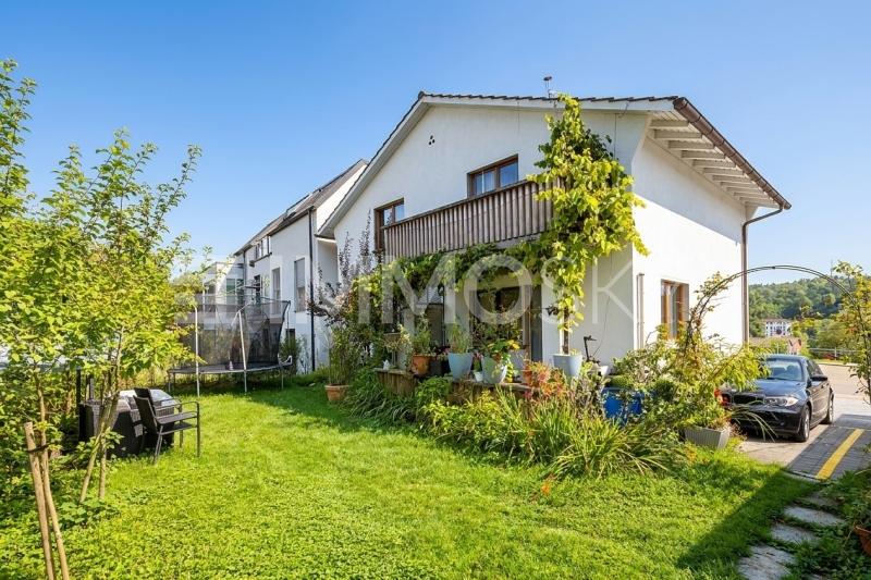 Hausrückseite mit Garten - 5.5 pièces Immeuble d'habitation a Laufenburg