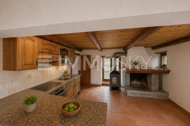 Cucina rustica e accogliente - 7 pièces Maison a Auressio