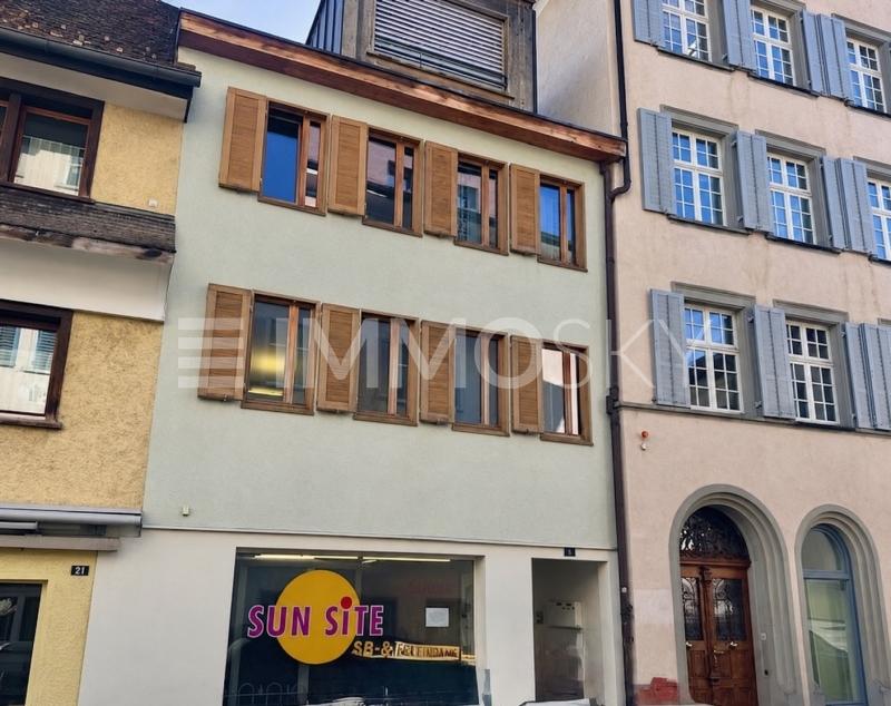 Sarniertes Altstadthaus der Extraklasse - 8 Zimmer Mehrfamilienhaus in Altstätten SG
