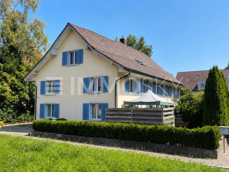Einziehen und wohlfühlen - 4.5 pièces Maison mitoyenne d'angle a Affeltrangen