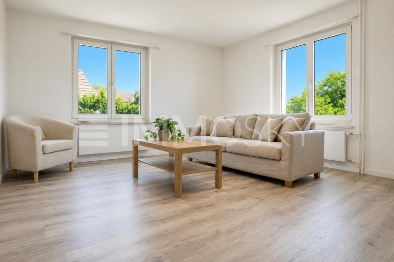 Gemütliches Wohnzimmer im 1. OG - 4.5 pièces Maison mitoyenne d'angle a Affeltrangen