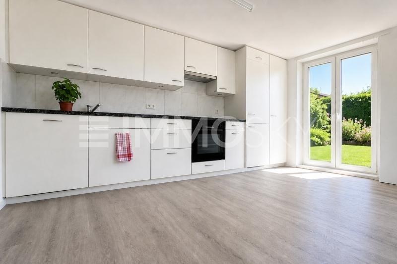 Viel Stauraum in der Küche - 4.5 pièces Maison mitoyenne d'angle a Affeltrangen