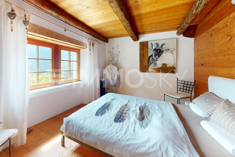 Camera da letto con vista sulle montagne - 4 Zimmer Rustico in Brontallo