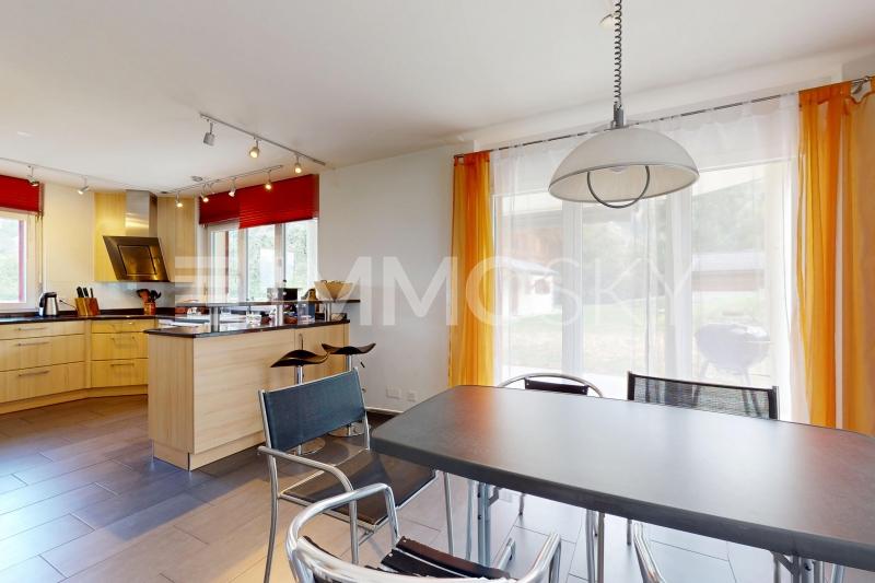 Salle à manger ouverte sur la terrasse - 8.5 stanze Casa a Euseigne