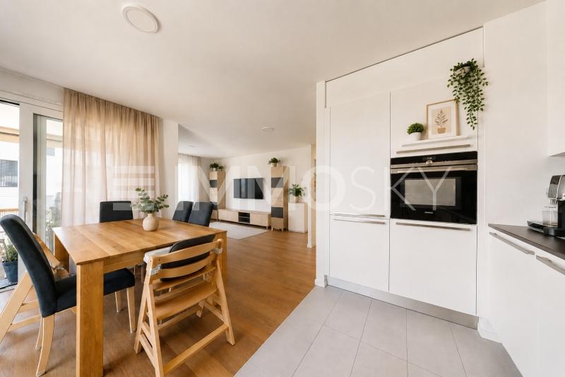 Espace dînatoire convivial - 3.5 pièces Appartement a Orbe